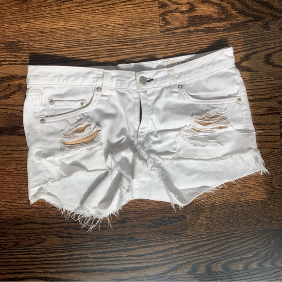 Rag & Bone white denim shorts 27 - Picture 1 of 3
